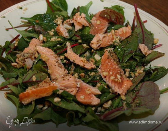 Теплый салат с семгой Теплый салат с семгой