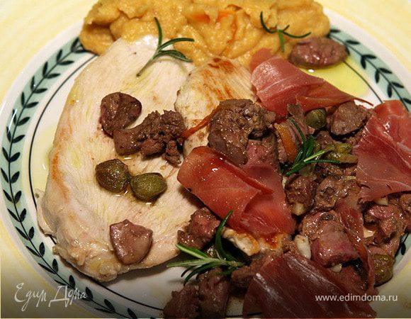 Отбивные из индейки с пюре из фасоли