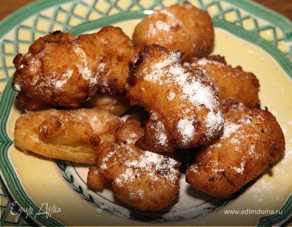 Творожные пончики с яблоками Творожные пончики с яблоками