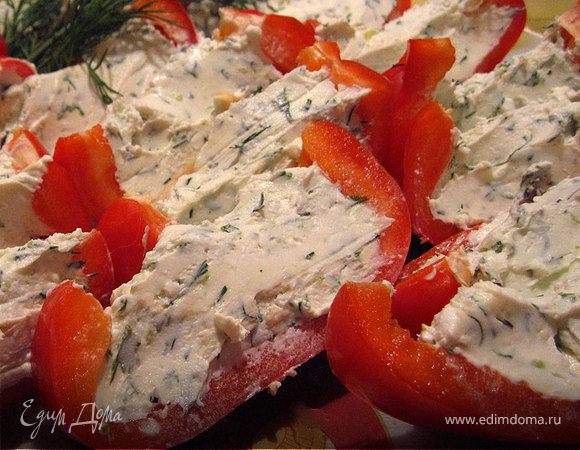 Перцы с фетой и зеленью