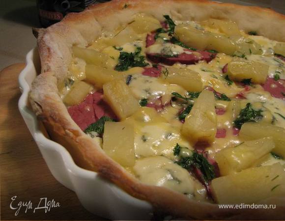 Пицца с голубым сыром и ананасами Пицца с голубым сыром и ананасами