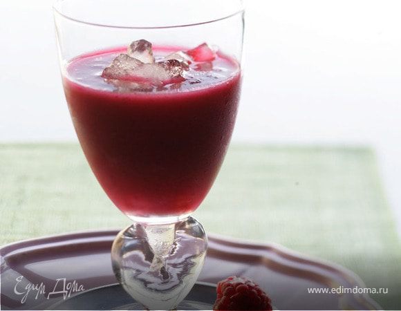 Красное фраппе 