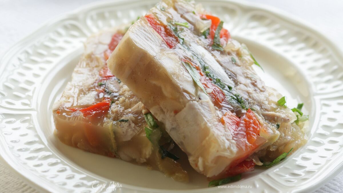 Заливное из кролика со сладким перцем