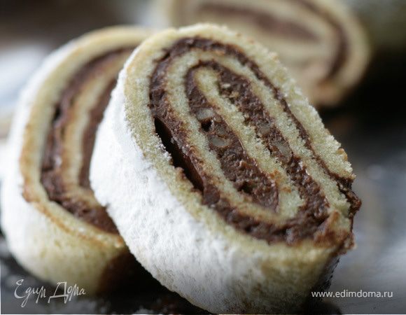 Рулет с шоколадным кремом Рулет с шоколадным кремом