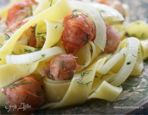 Макароны с соусом из раков  