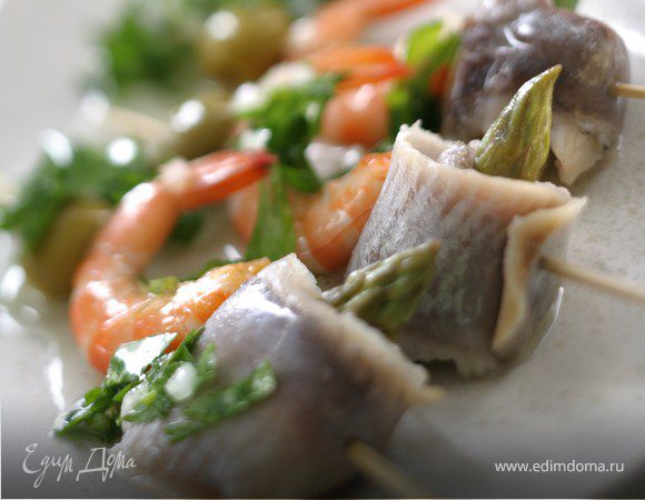 Салат с сельдью по-испански 