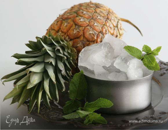 Ананасовое фраппе со свежей мятой 