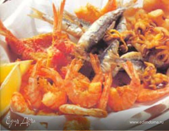 Ассорти из жареных морепродуктов Ассорти из жареных морепродуктов