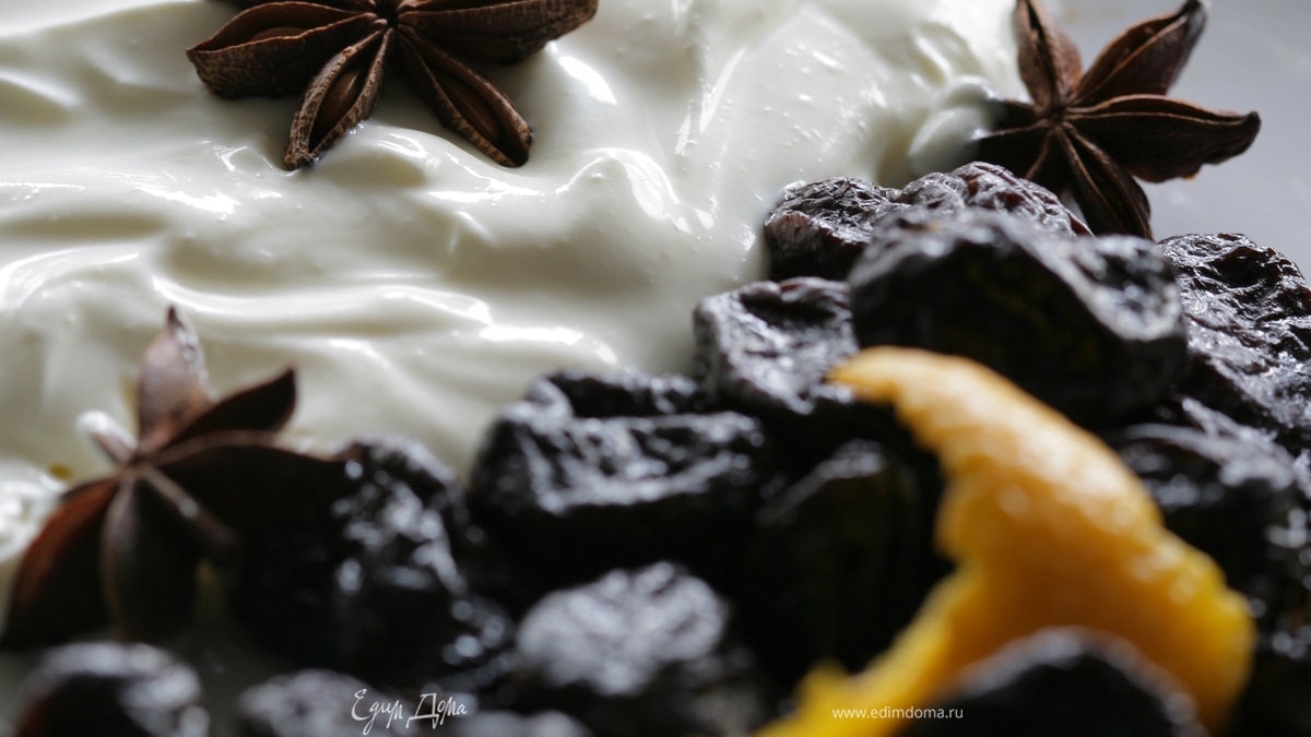 Чернослив в чае