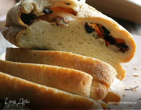 Хлеб с оливками и чесноком Хлеб с оливками и чесноком