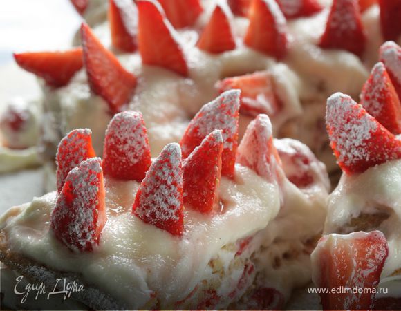 Торт «Клубничный лес» Торт «Клубничный лес»