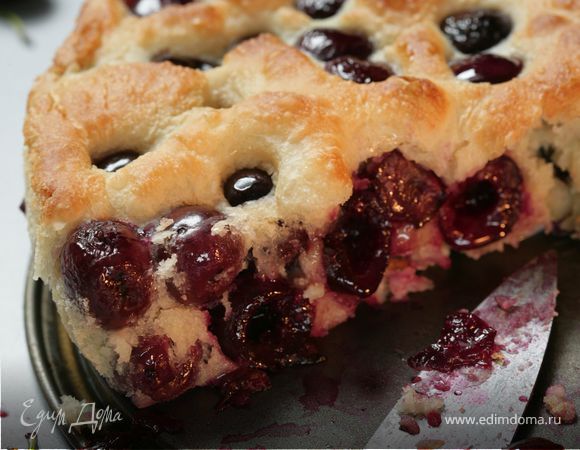 Фокачча с черешней 