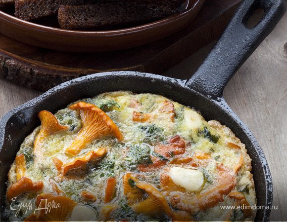 Фриттата с лисичками Фриттата с лисичками