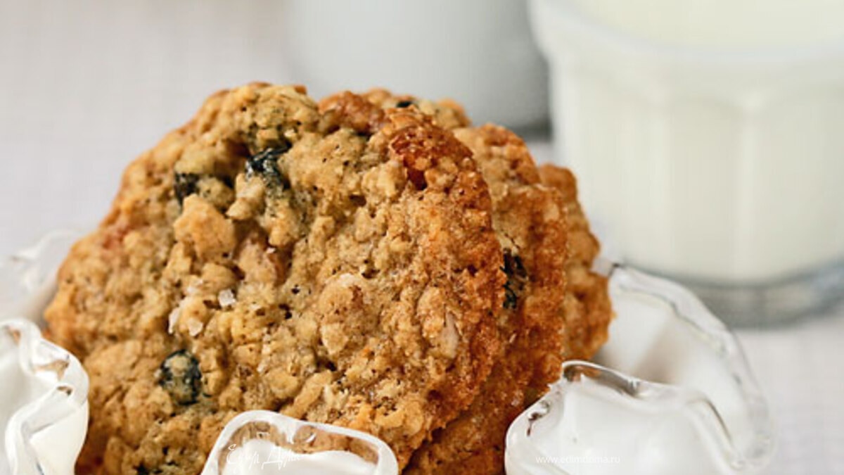 Овсяное печенье с изюмом
