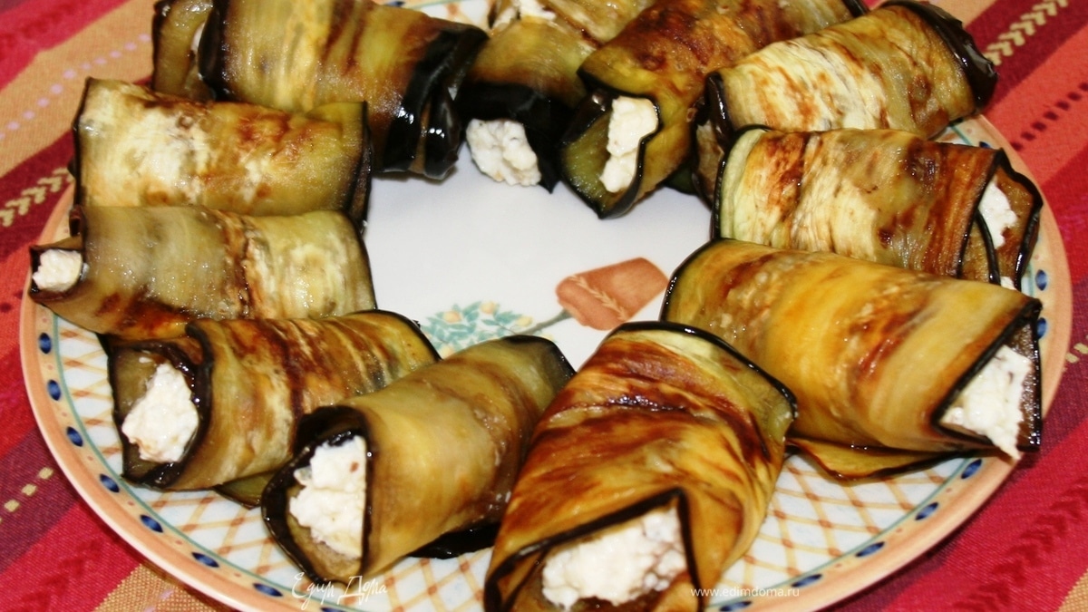 Рулетики из баклажанов