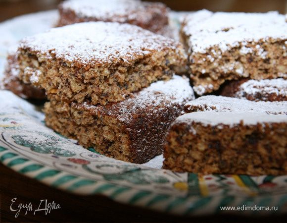 Пирог с черносливом