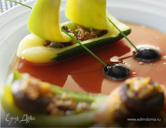 Фаршированные овощи с томатным соусом Фаршированные овощи с томатным соусом