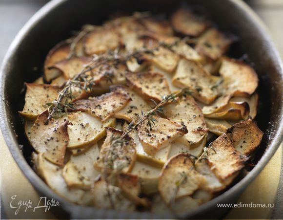 Говядина, тушенная с яблоками 