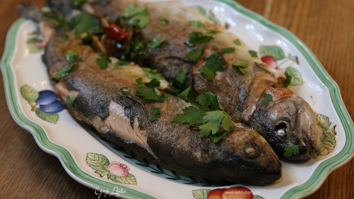 Форель в воке