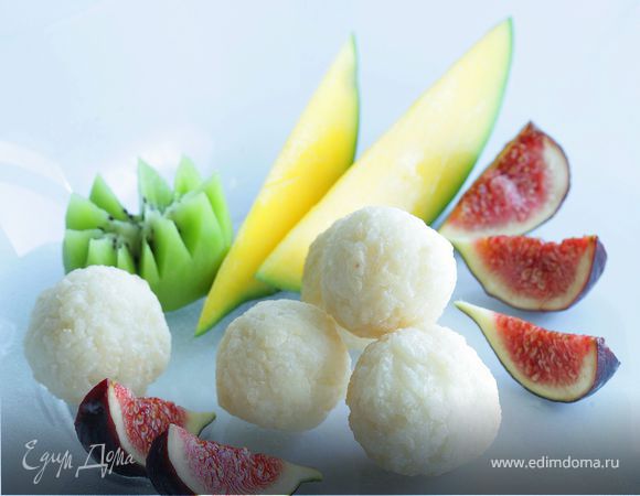 Рисовые шарики с фруктами Рисовые шарики с фруктами