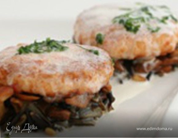 Крабовые котлетки с диким рисом