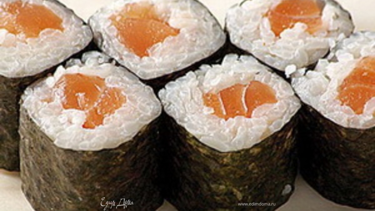 Роллы с лососем