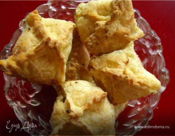 Курочка в слоеном тесте