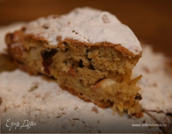 Яблочный пирог с изюмом Яблочный пирог с изюмом