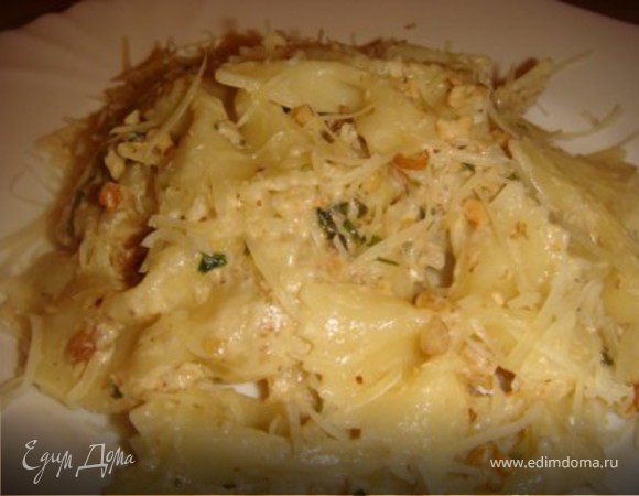 Фарфалле с грецкими орехами