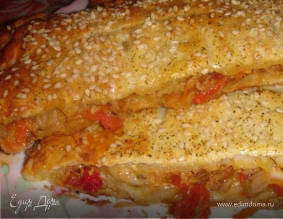 Пирог с тунцом и овощами из слоёного теста
