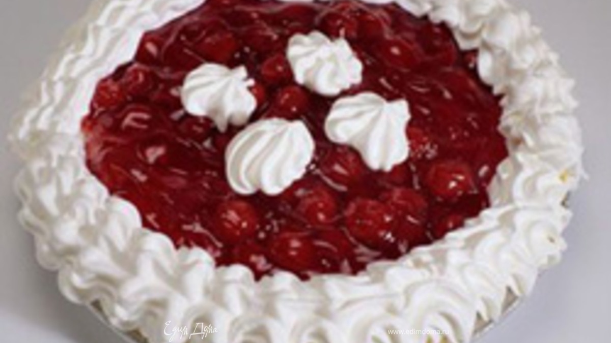 Слоеный пирог с черешней