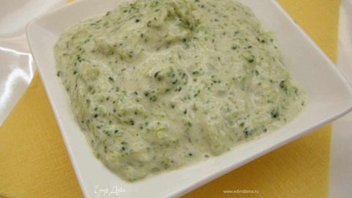 Соус из брокколи с голубым сыром