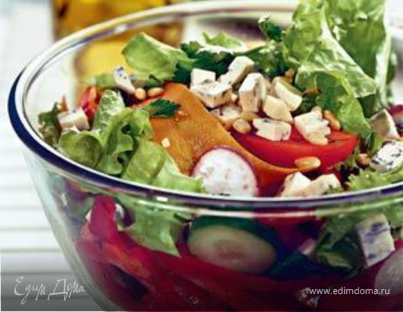 Салат из свежих овощей с сыром Салат из свежих овощей с сыром