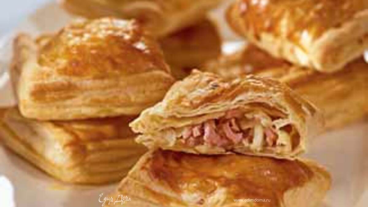 Пирожки с ветчиной и сыром