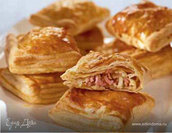 Пирожки с ветчиной и сыром