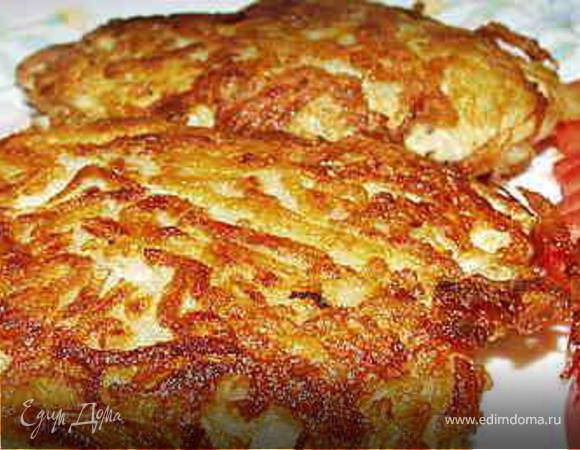 ОТБИВНЫЕ из куриного филе в картошке.