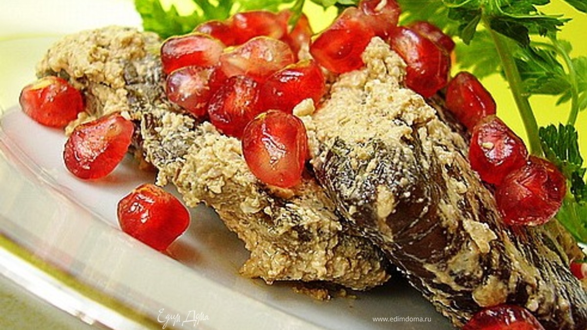 Баклажаны с орехами