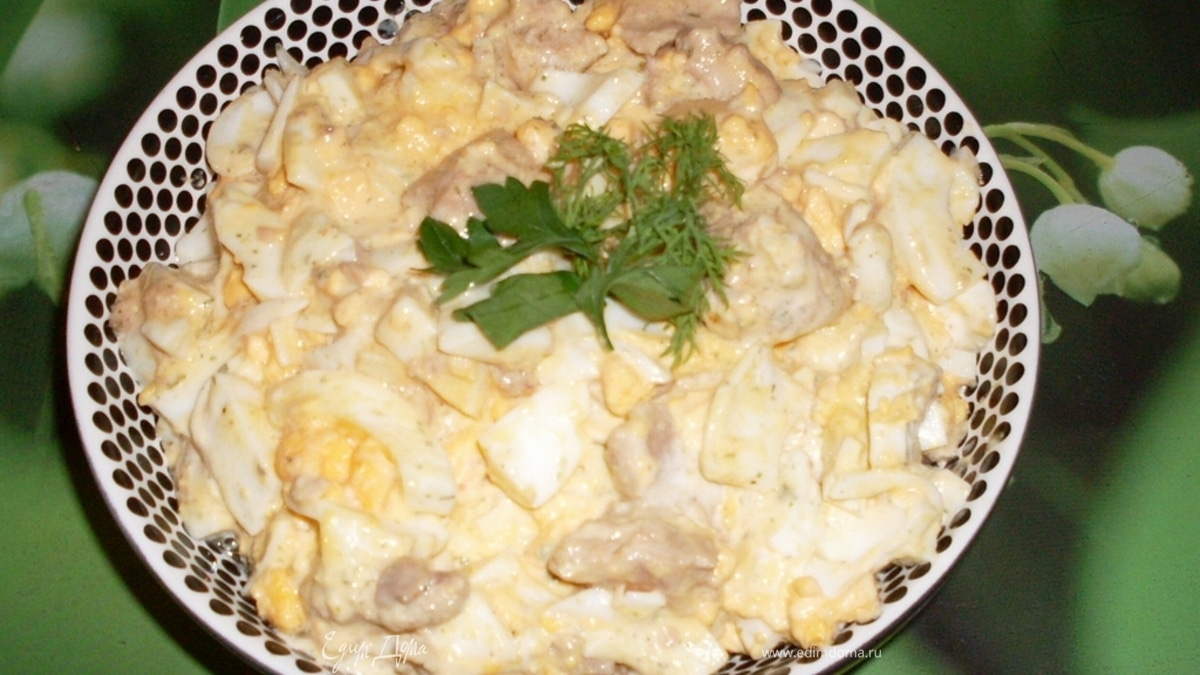 Салат из печени трески