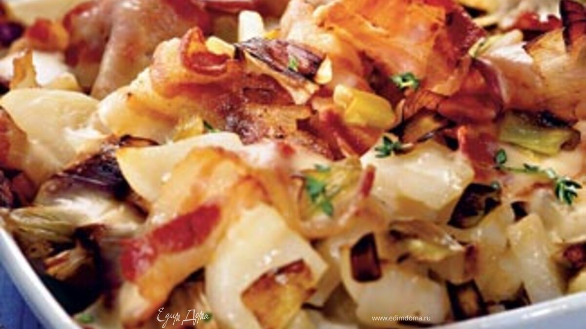 Картофельная запеканка с луком-пореем