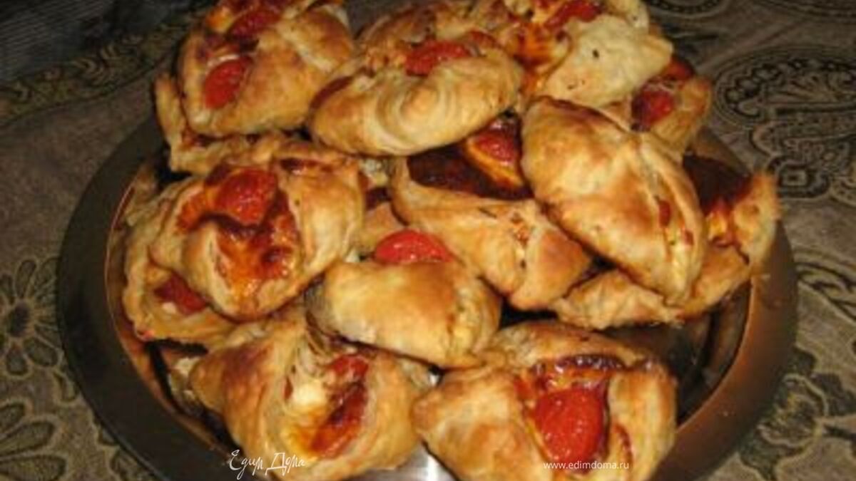 Пирожки со вкусом пиццы