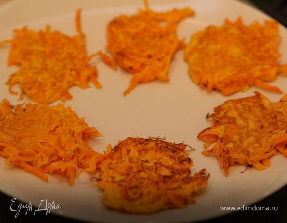 Морковные драники Морковные драники