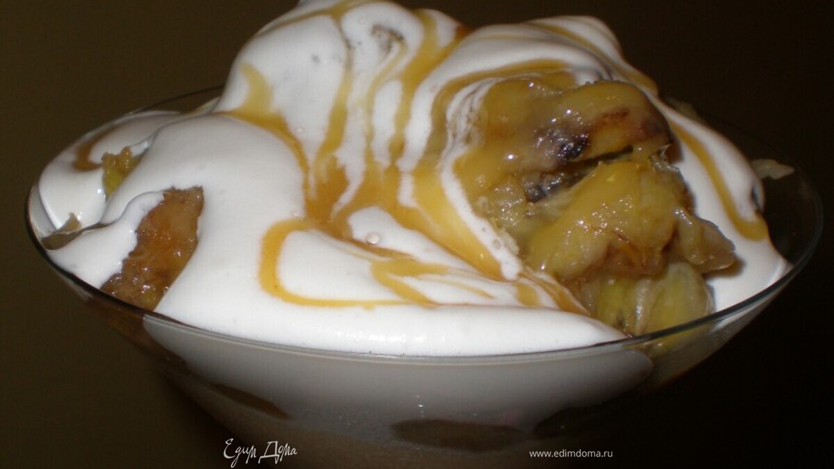 Жареные бананы с карамелью