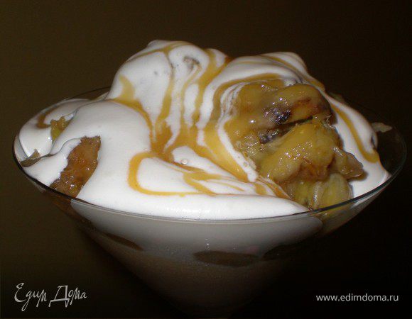 Жареные бананы с карамелью