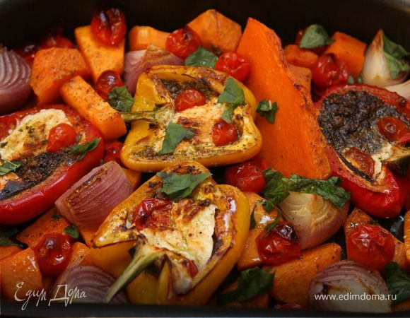 Запеченные овощи с соусом песто из грецких орехов
