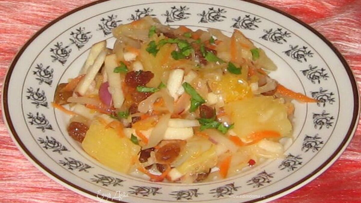 Салат с квашеной капустой