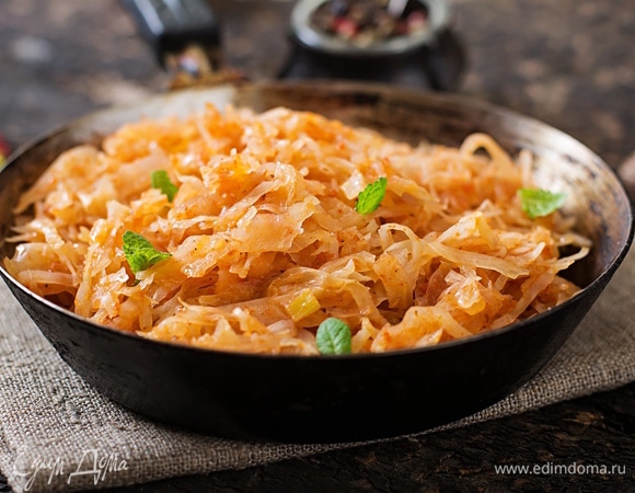 Тушеная капуста