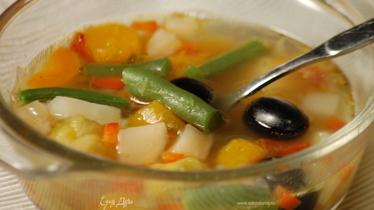 Овощной суп  с тыквой и брюссельской капустой