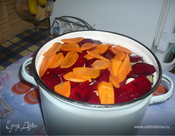 Капуста по-грузински со свеклой Капуста по-грузински со свеклой