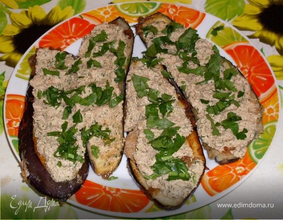 Баклажаны с ореховой начинкой Баклажаны с ореховой начинкой