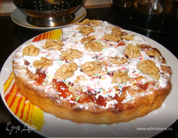 Морковный кекс с грецкими орехами и курагой Морковный кекс с грецкими орехами и курагой